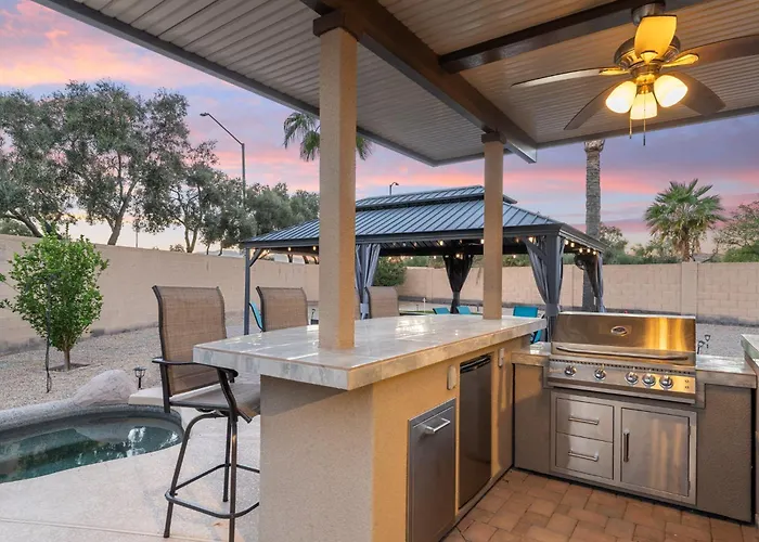 Swim, Golf, Grill & Chill! Group Getaway * Surprise